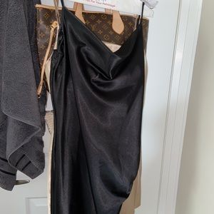 Black/Champagne Satin Dresses